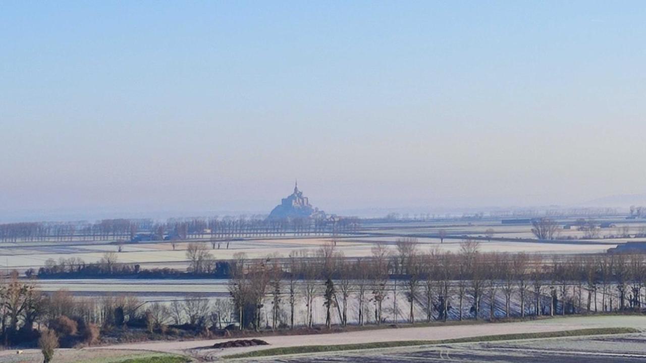 Le Mont Comme A La Maison Roz-sur-Couesnon Buitenkant foto
